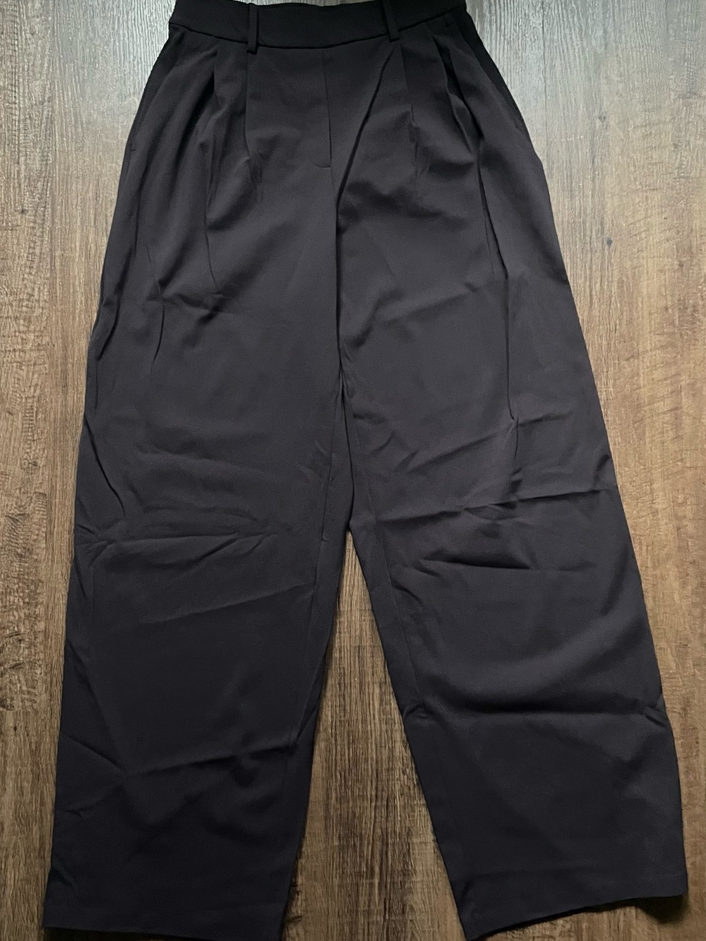 lululemon athletica women’s brown Daydrift Wide-Leg Trousers